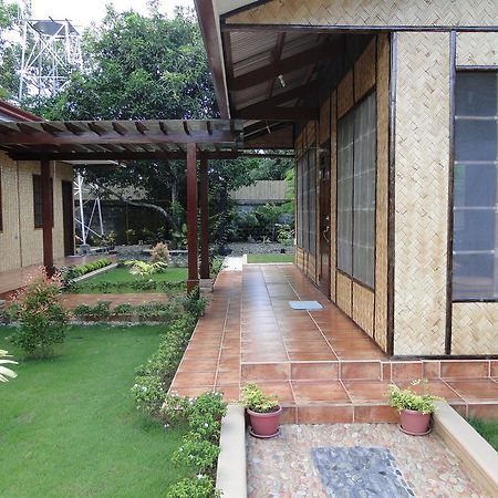 Susan'S Place Bed And Breakfast Puerto Princesa Екстер'єр фото